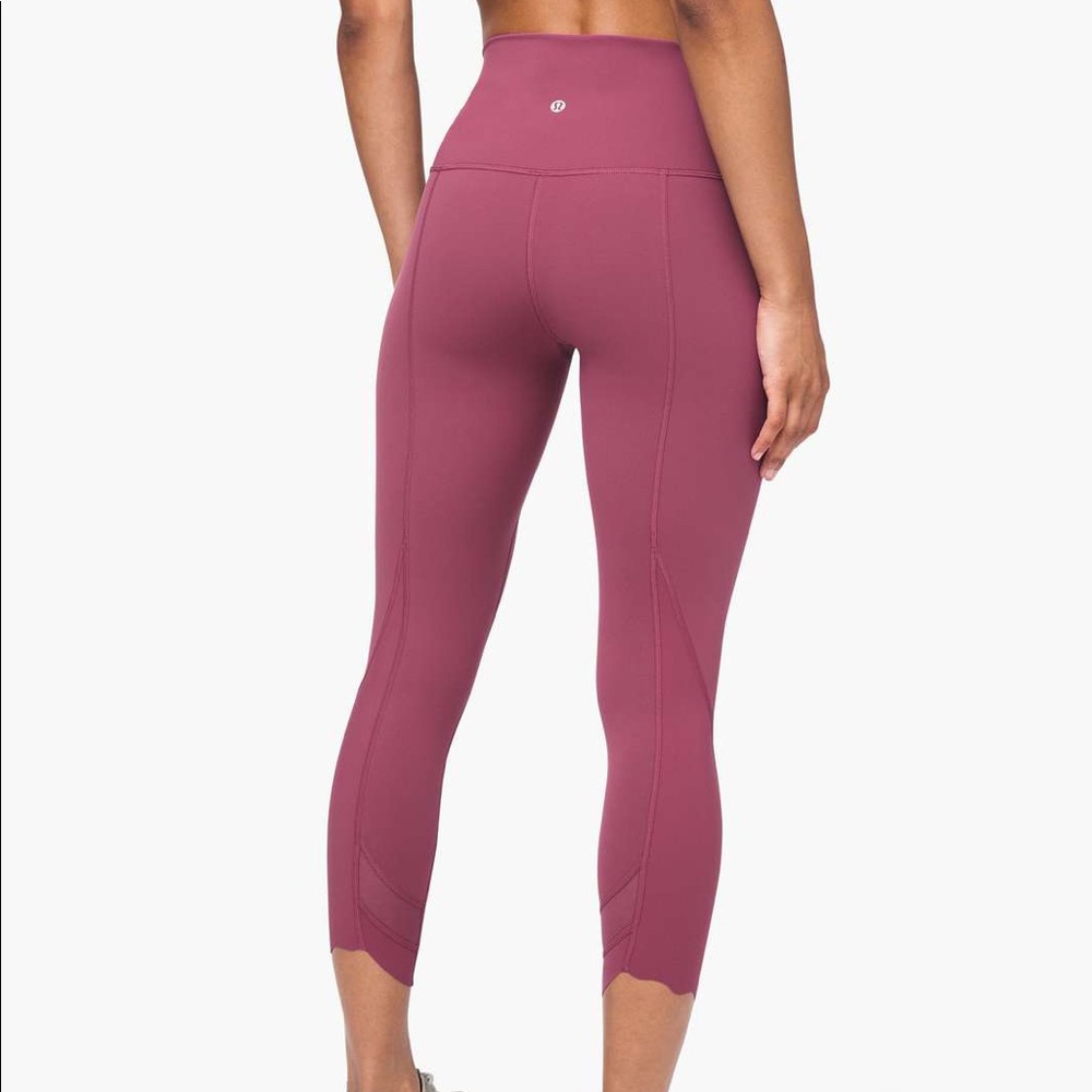 Lululemon Wunder Under Scalloped